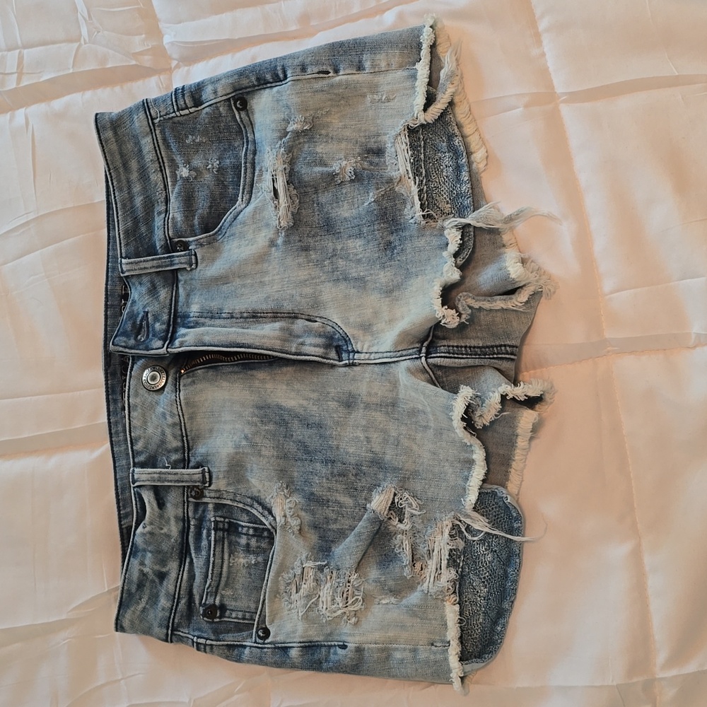 American Eagle Hi Rise Shortie